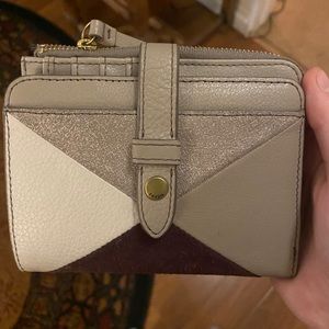 Fossil wallet